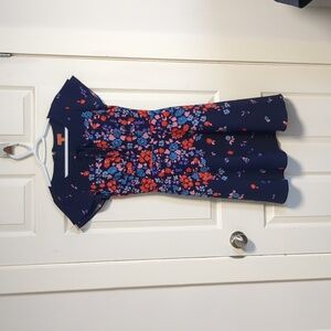 Pretty summer dress 🏵️